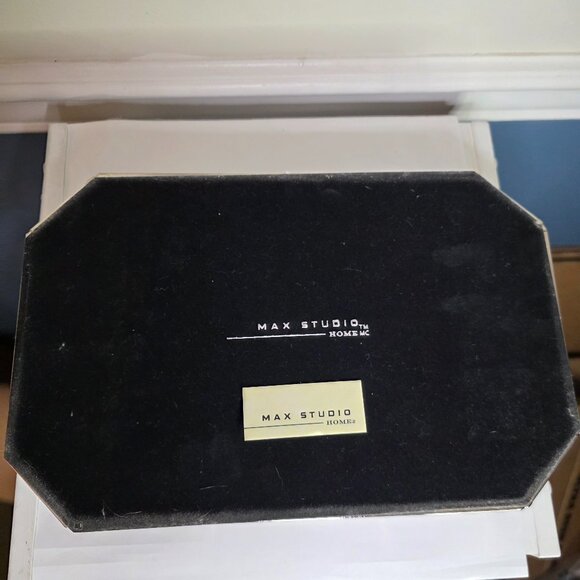 Max Studio Home Polygon Gold Mirrored Glass Decorative Tray Storage Organizer - Picture 4 of 5